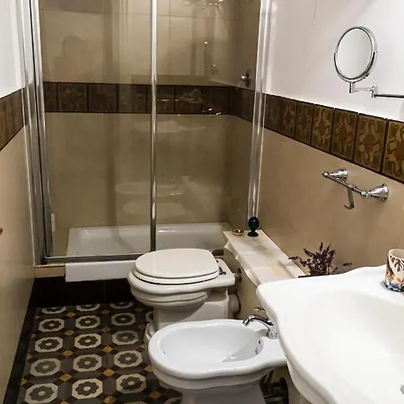 Donnafrancaflorio Guest house