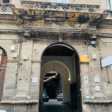 Donnafrancaflorio 巴勒莫