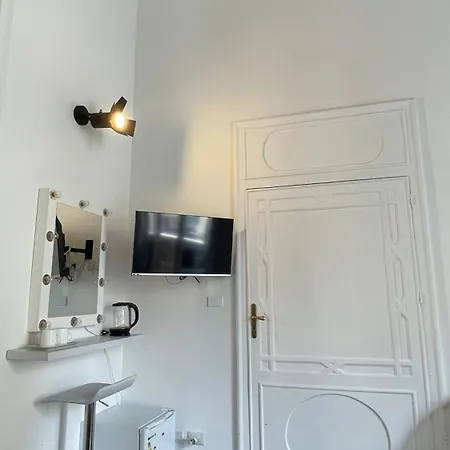 Donnafrancaflorio 4*