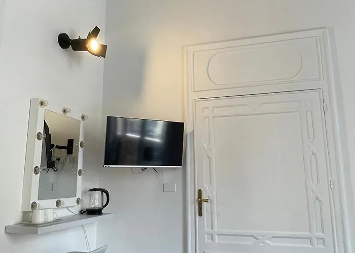 Donnafrancaflorio 4*